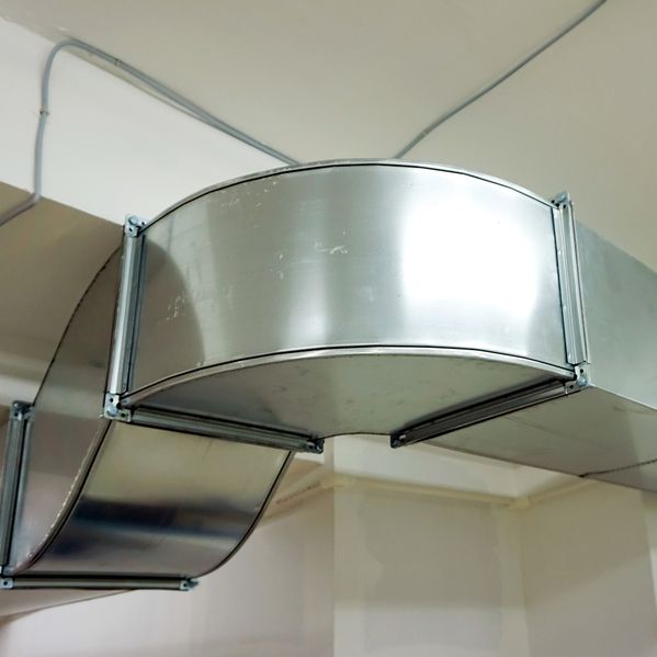 Ein Lüftungsschacht.